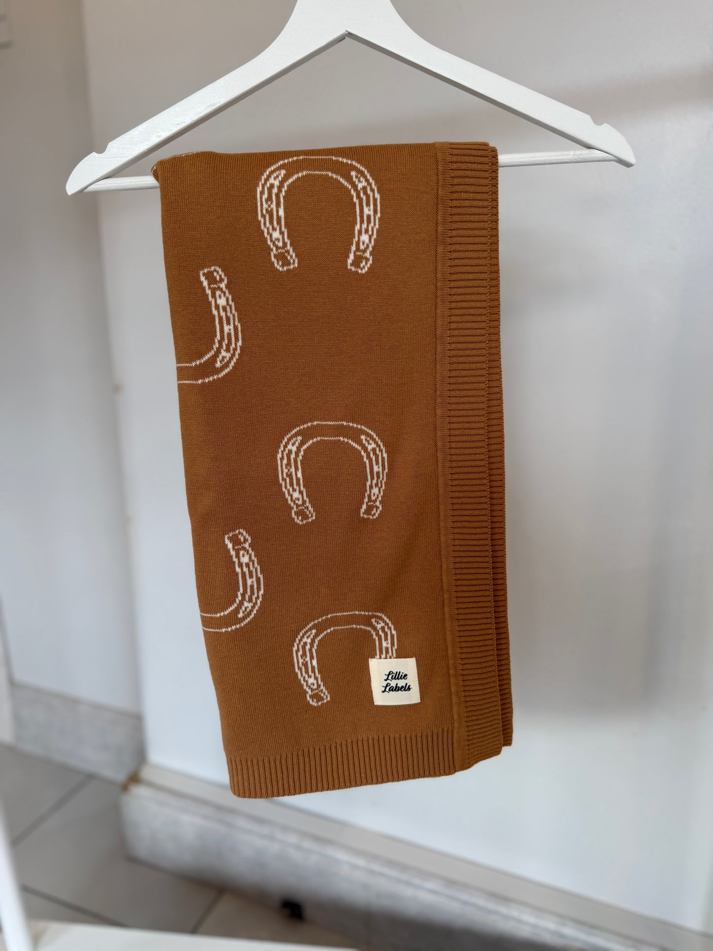 Howdy Horseshoe Reversible Blanket