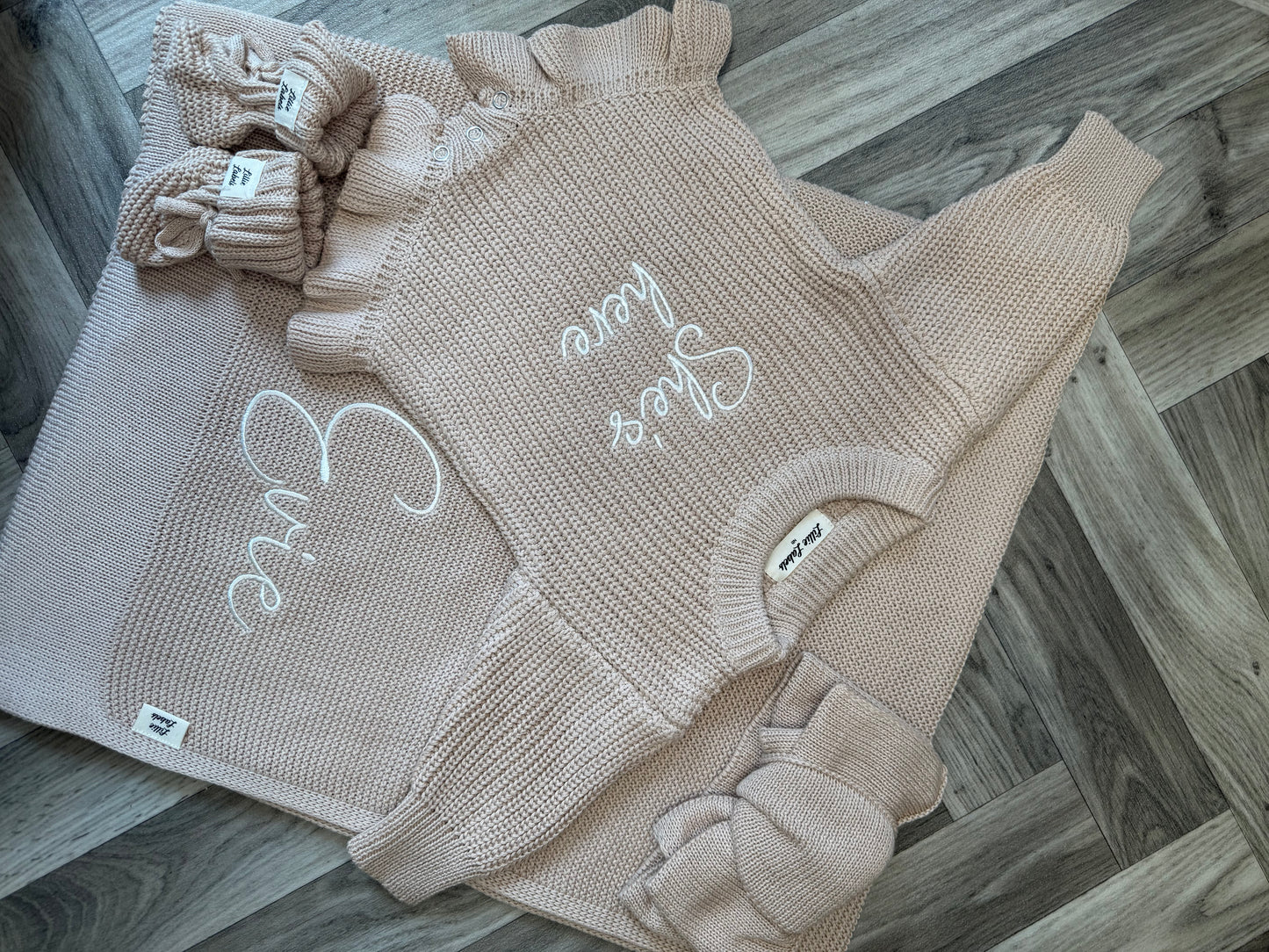 Oatmeal Frill Romper & Bootie Announcement Set